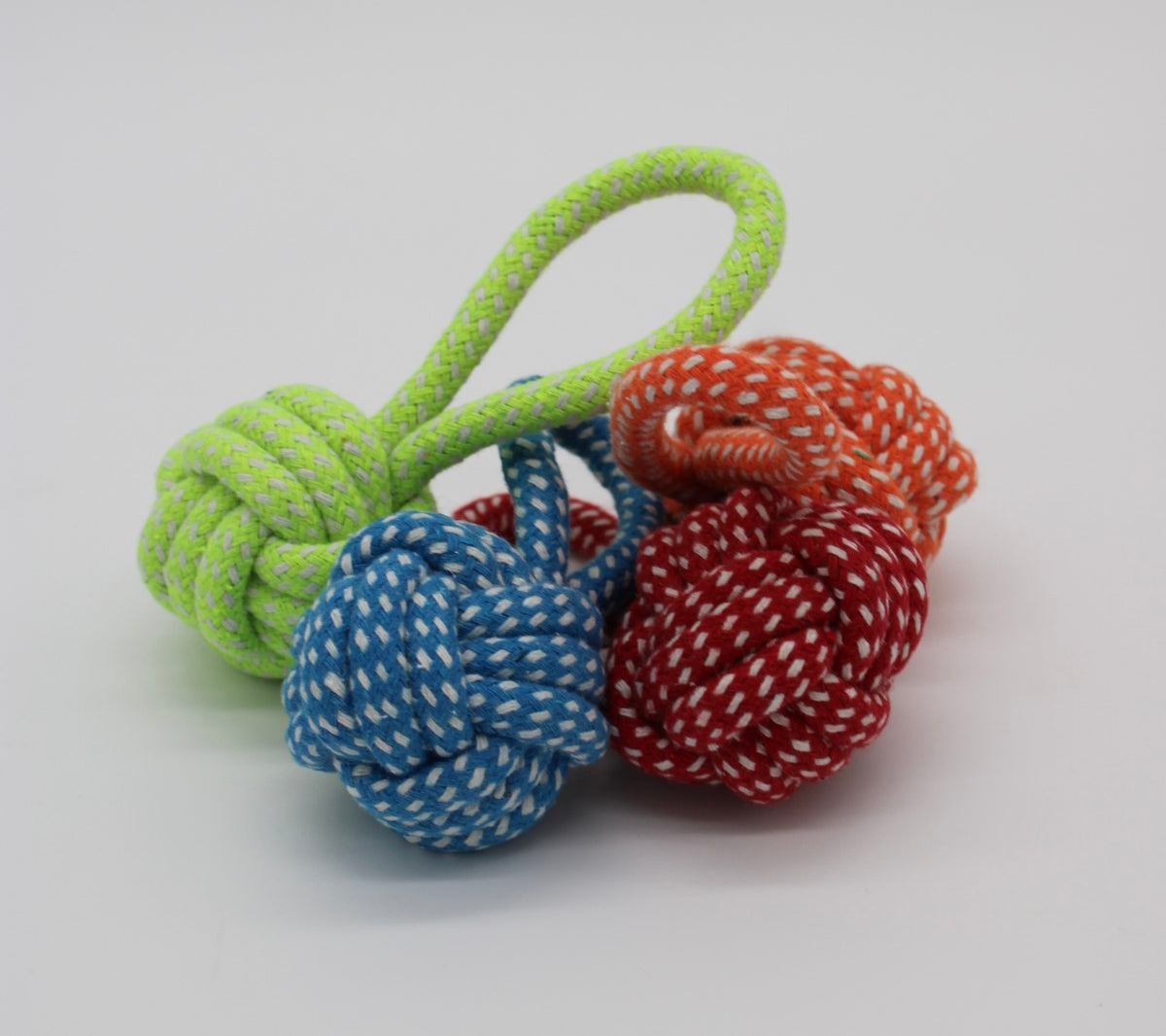 Ball mit Seil klein