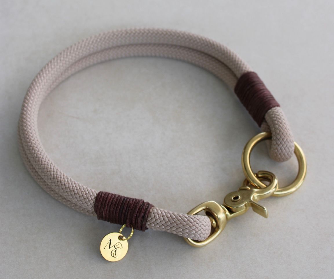 Halsband mocca